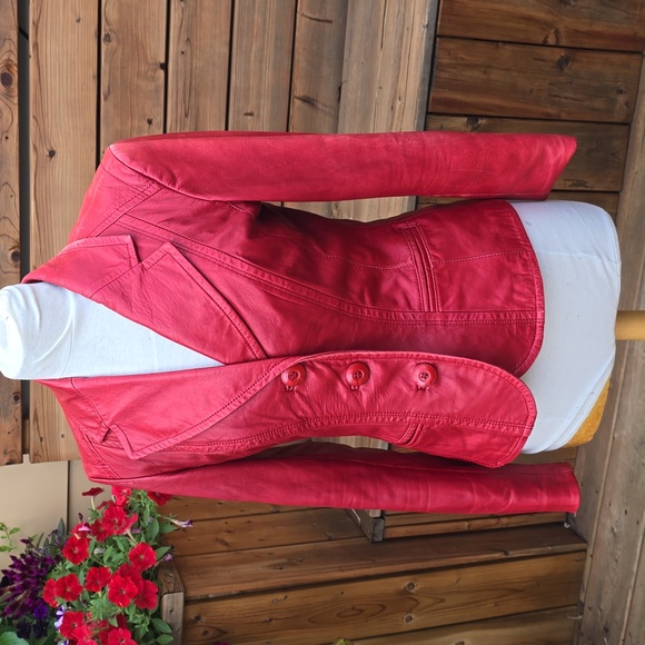 Danier Jackets & Blazers - Vintage Danier red leather jacket